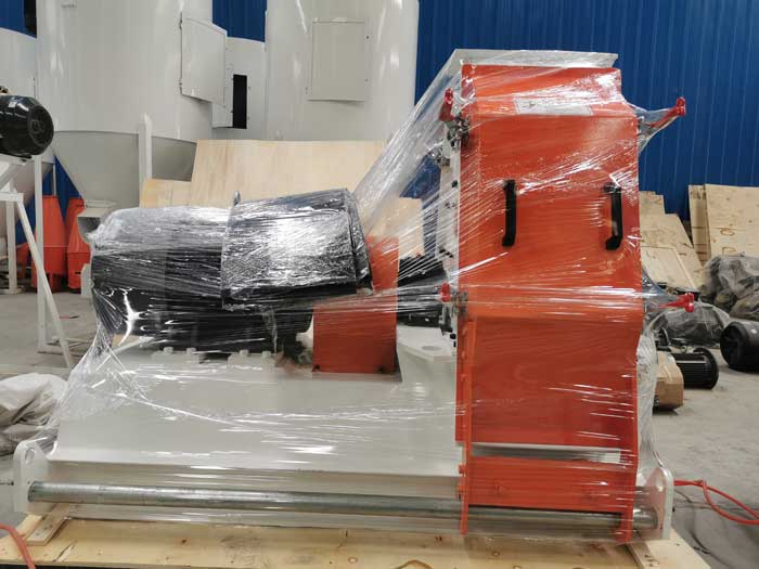 SFSP Poultry feed hammer mill crusher has been sent to Vietnam