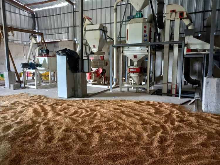 SZLH320 3T/H poultry animal feed manufacture plant Project in C?te d’Ivoire