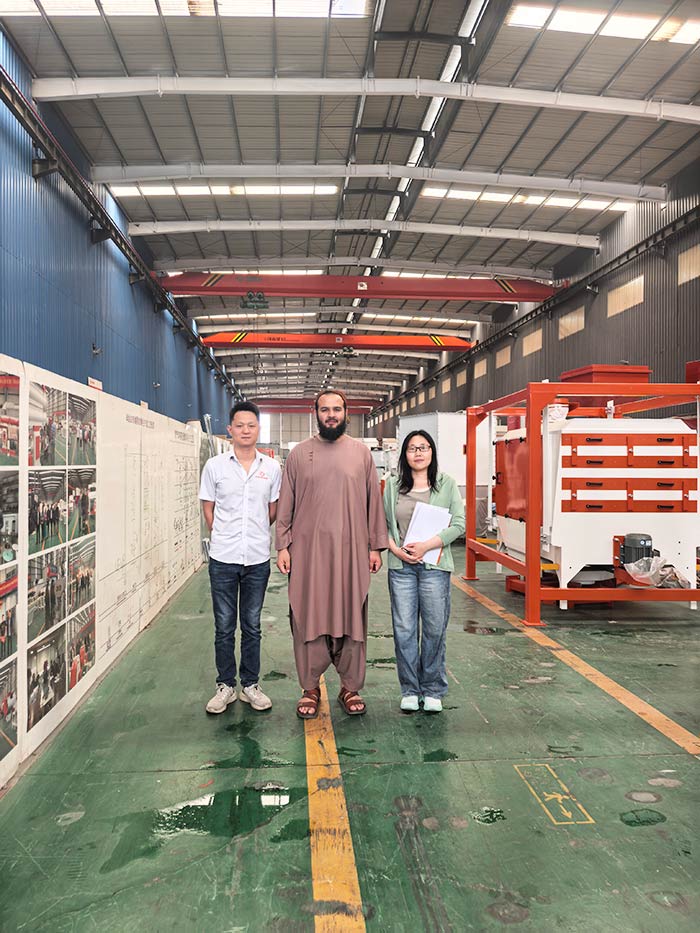 Afghan customer visited our factory