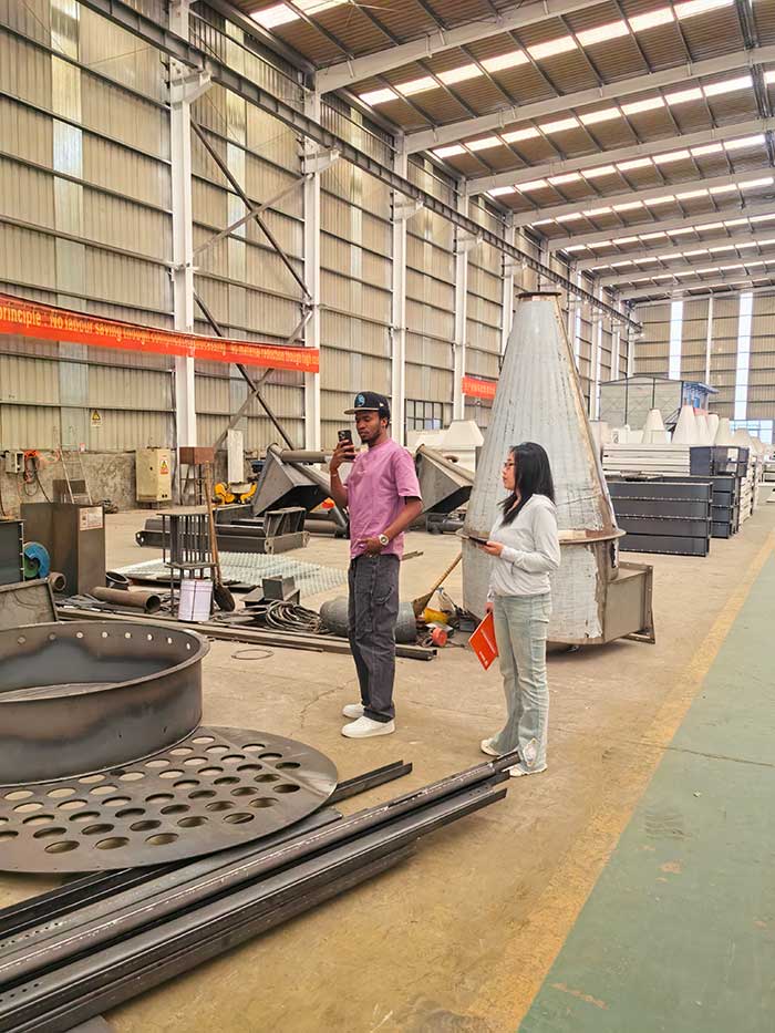 Cote d’Ivoire Customer Visited Strongwin Machinery Factory and Placed Orders for Feed Production Line