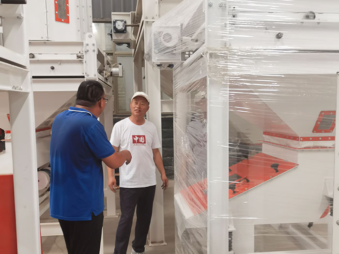 Customers from Inner Mongolia visited our factory