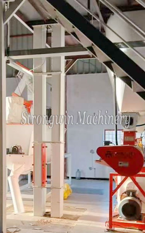 SZLH320 Animal Feed Pellet Production Line Machines in Senegal